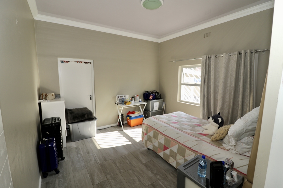 3 Bedroom Property for Sale in Claremont Western Cape